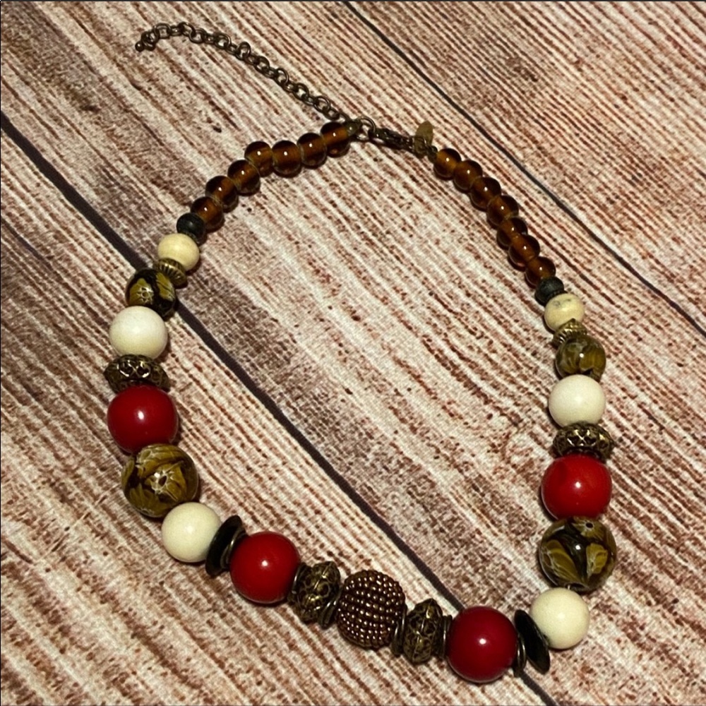 VINTAGE New York & Co Chunky Wooden Beads Necklace - Picture 3 of 4